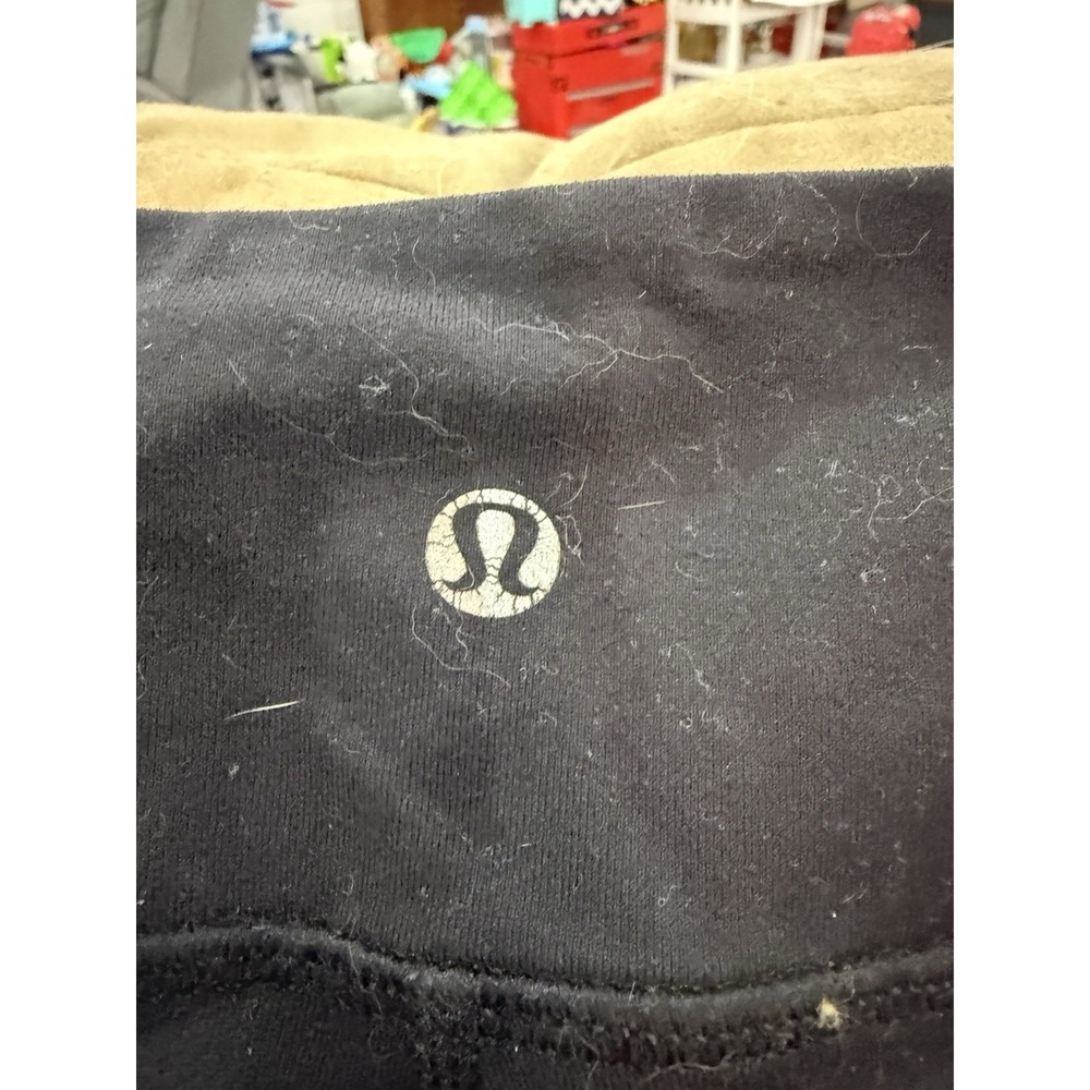 lululemon Wunder Under Womens 4 Black High Rise crop Leggings Yoga Stretch - Picture 3 of 4